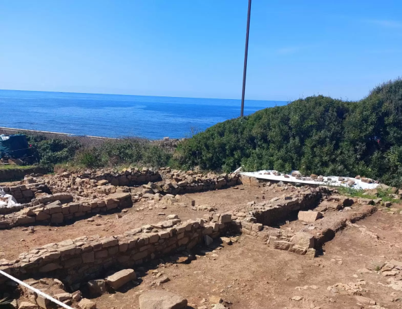 Gli scavi archeologici di Castrum Novum.