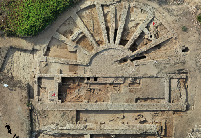 Castrum Novumin arkeologiset kaivaukset