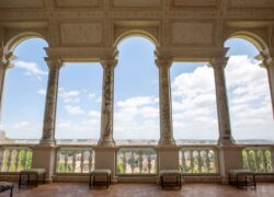 Kuva renessanssivillan terassista