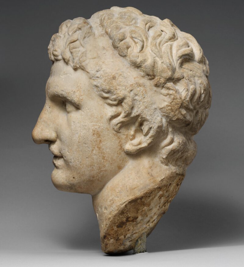 Hellenistisen kauden patsaan pää.